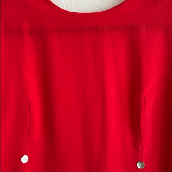 Willow Ridge Vintage Buttoned Top - Picture 3 of 6